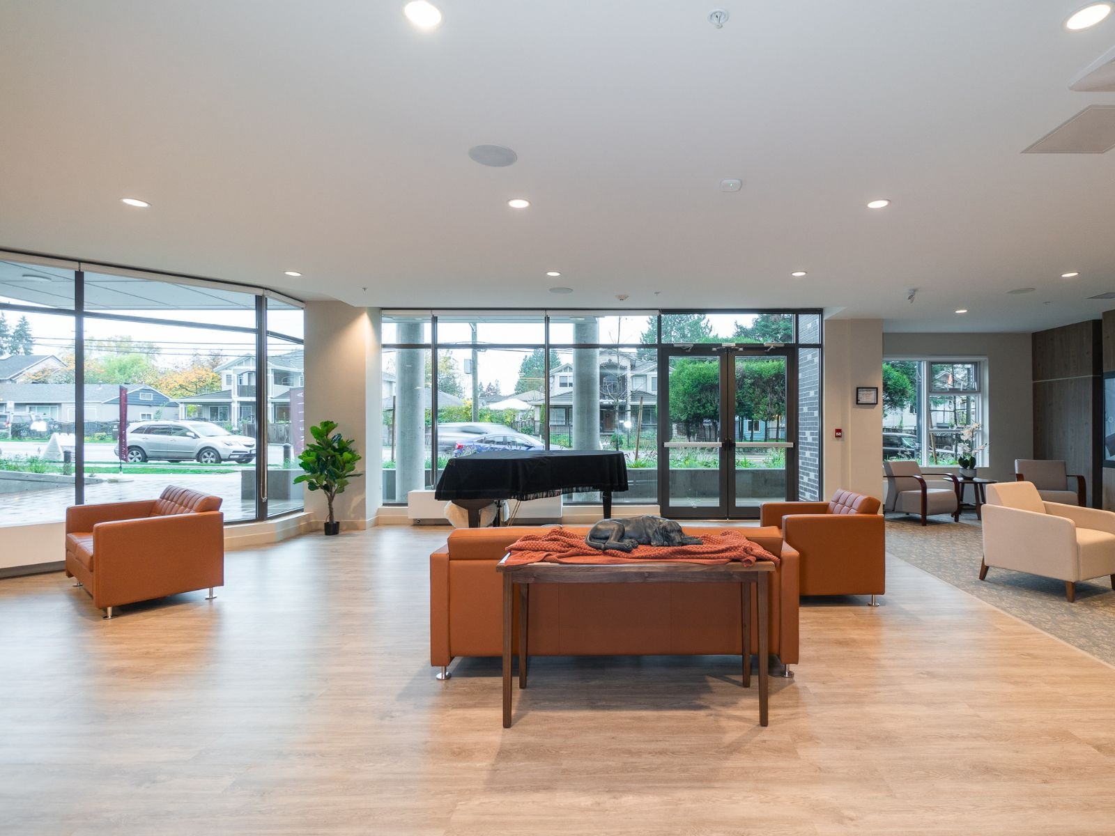 Senior apartments surrey community lounge room